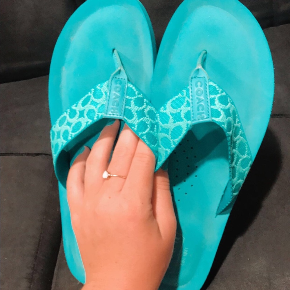 Coach flip flops